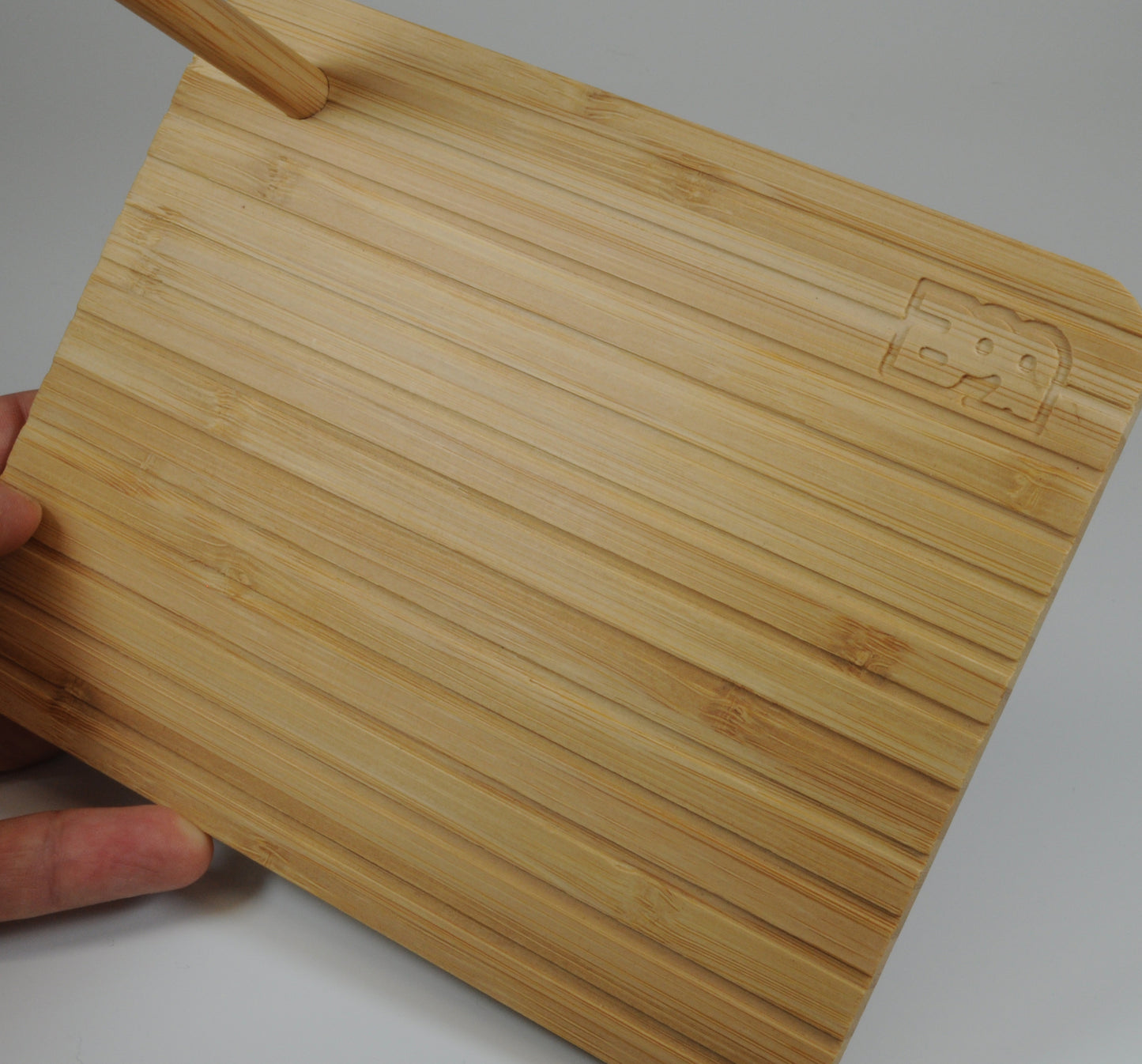 Kid Katana Vinyls - Bamboo Base Stand (Natural) **BULK CASE OF 12 PIECES**