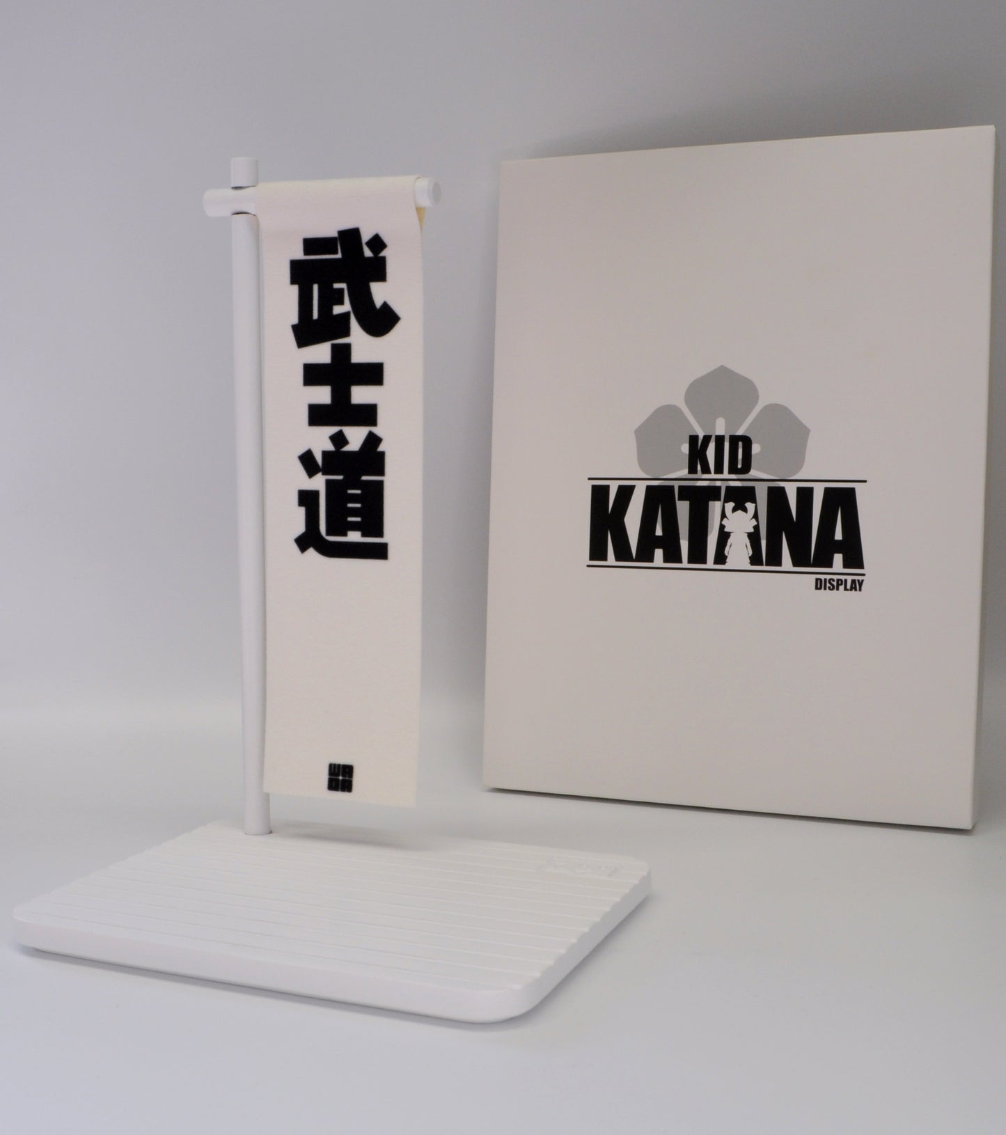 Kid Katana Vinyls - Bamboo Base Stand (White)